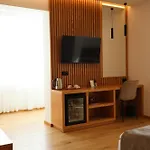 Sibb Otel Tiran