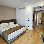 Otel Sibb *